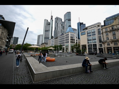 Borsa: l'Europa allunga il passo, future positivi, Milano +0,3%