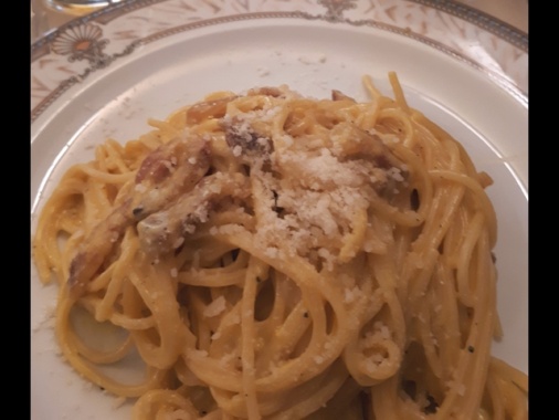 Tajani, mangiare italiano fa bene, lavorare sulla comunicazione