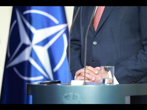 Caccia Nato intercettano 5 jet russi vicino alla Danimarca