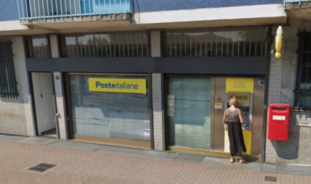 L’ufficio postale di piazza Matteotti che dovrebbe riaprire il 23 ottobre (foto Google Maps)