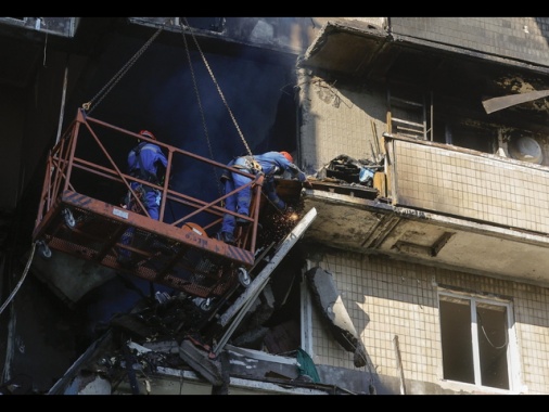 Kiev, droni russi sulla capitale, ci sono feriti