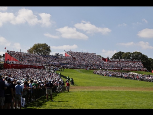 Golf: l'Europa resiste alla rimonta Usa e conserva la Ryder Cup