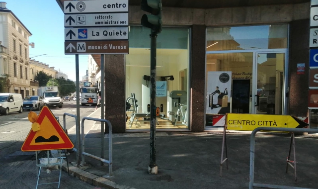 Varese, via Magenta: scatta la rivoluzione