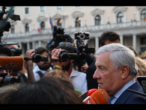 Tajani, chiesto a Israele di garantire sicurezza italiani