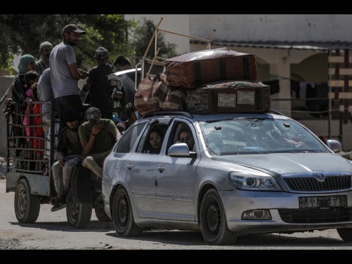 Idf chiude strada per Gaza city, si può solo evacuare