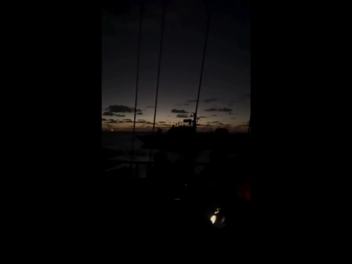 Flotilla, avvicinate imbarcazioni non identificate