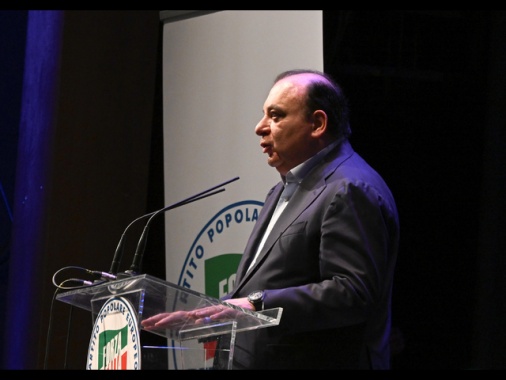 Martusciello, in Campania via libera di FI a Giosy Romano