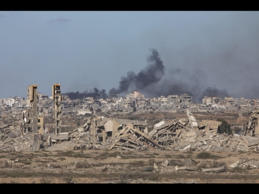 Media, 'almeno 11 palestinesi uccisi a Gaza'