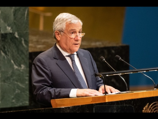 Tajani, già da venerdì prime partenze italiani da Israele