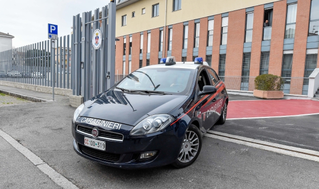 «Mi uccido». Sedicenne salvata dai carabinieri