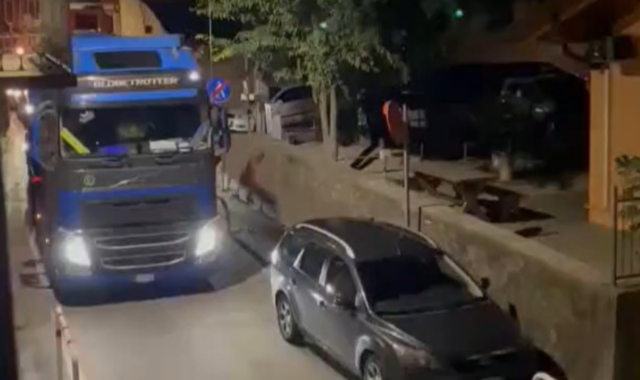 Tir a Travedona, residenti in rivolta