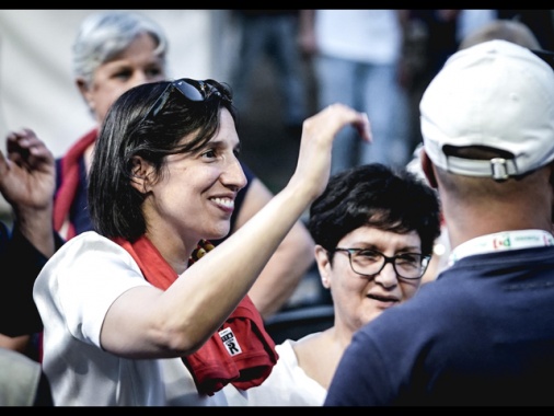 Schlein al corteo Cgil, 'l'Italia è migliore di chi la governa'
