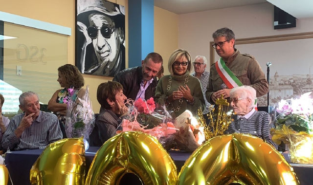 Nives Piffarelli festeggiata alla Rsa Camelot