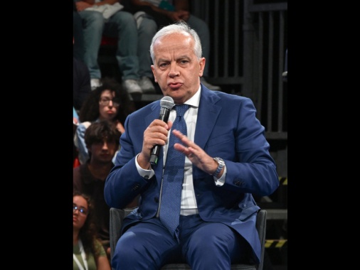 Piantedosi, da Cgil appello a rivolta sociale