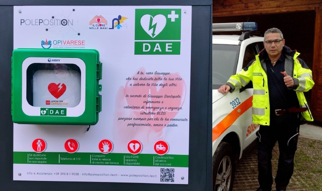 Il defibrillatore installato in viale Borri. A destra, Giuseppe Santopolo