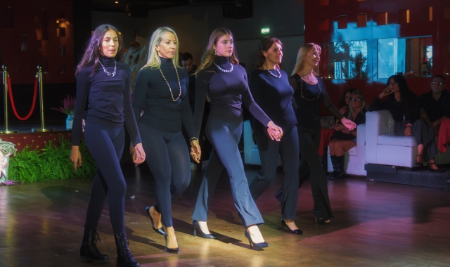 La sfilata delle donne 0048  (foto Angelo Colombo)