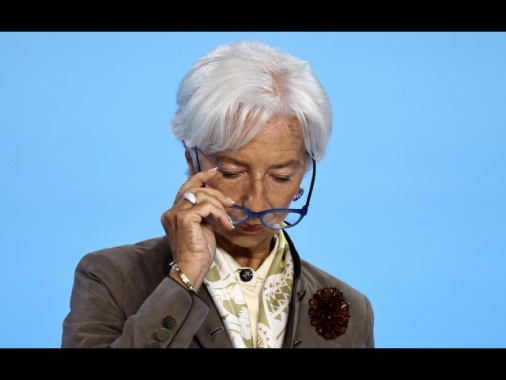 Lagarde, 'dazi frenano la crescita, impatto cala nel 2026