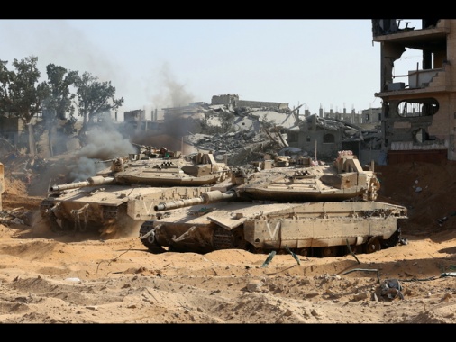 Hamas, 'Israele continua i massacri, arabi in silenzio'