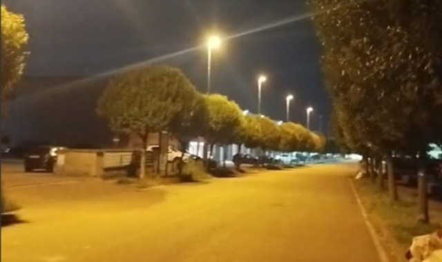 A Olgiate torna la luce. E il barista offre il caffè