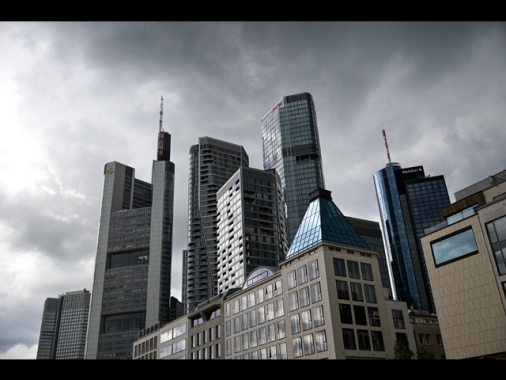 Borsa: Europa debole nel finale, sale Francoforte, Milano-1,35%