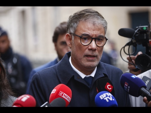 Lecornu, farò di tutto per dare alla Francia un bilancio