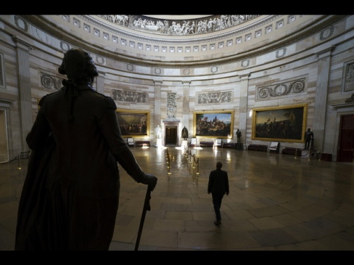 Più di 4.100 dipendenti federali licenziati per lo shutdown