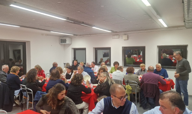 Pizzoccheri alla Croce rossa, solidarietà in tavola