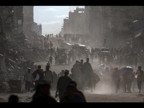 Hamas, rilascio degli ostaggi inizierà lunedì mattina