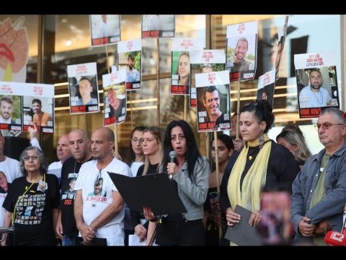 Hamas pubblica la lista dei 20 ostaggi vivi in via di rilascio