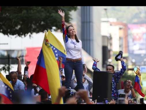 Il Venezuela chiude la sua ambasciata a Oslo