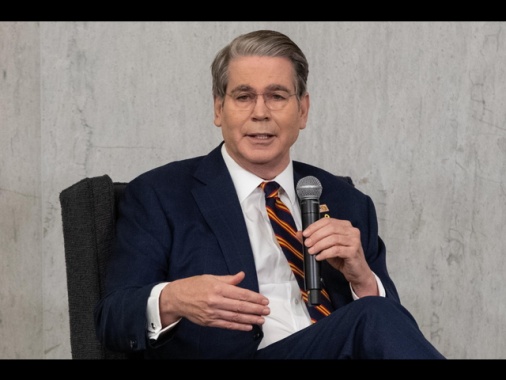 Bessent attacca la Cina, 'vuole che tutti affondino con lei'