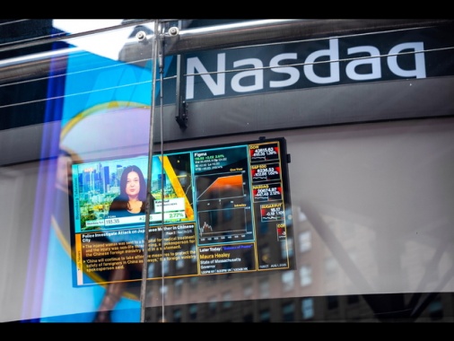 Wall Street peggiora, Dj -1,30%, Nasdaq -2,01%