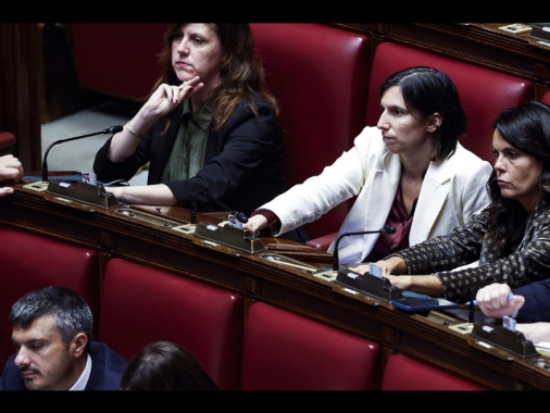 Schlein,Meloni ci dà dei terroristi per distrarre attenzione