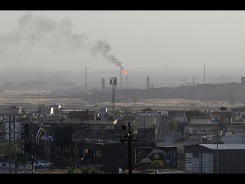 Prezzi del petrolio in calo, Wti a 58,54 dollari (-0,27%)