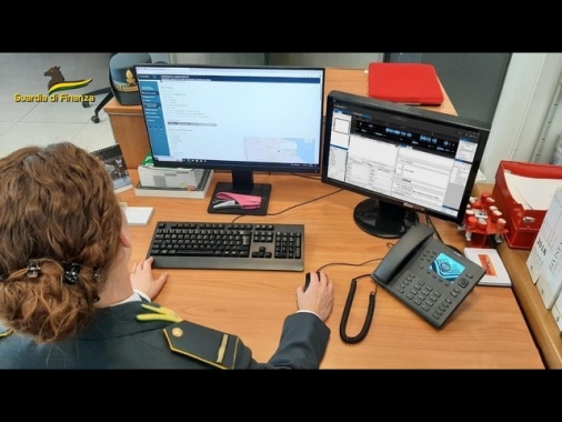 Indagato per truffa su bonus edilizi imprenditore antimafia