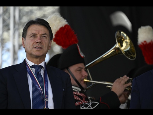 Conte, Italia può svolgere ruolo pace a Gaza con nostri militari