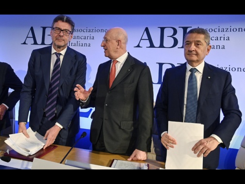 Da banche 11 miliardi in 3 anni,tagli Irpef non per redditi alti