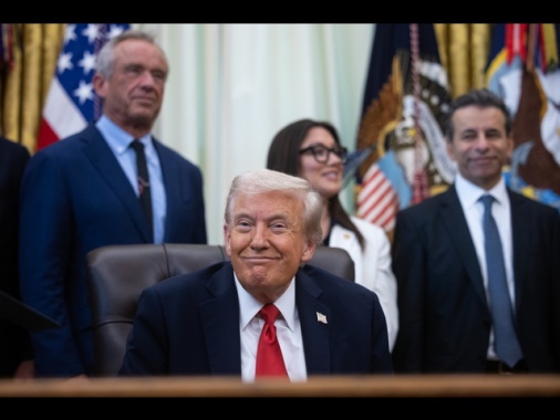 Trump, vedrò Xi tra 2 settimane, andrà tutto bene con Cina