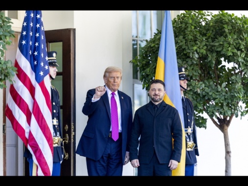 Trump esclude incontro a 3, troppo odio tra Putin-Zelensky
