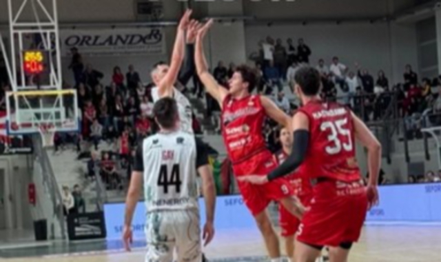Legnano superbo: schiantata Omegna (94-69)