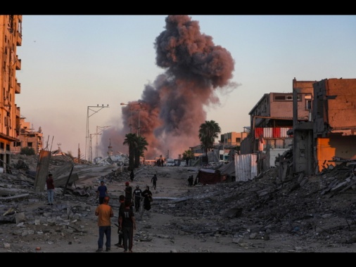 Idf, nuovi raid contro Hamas nel sud di Gaza