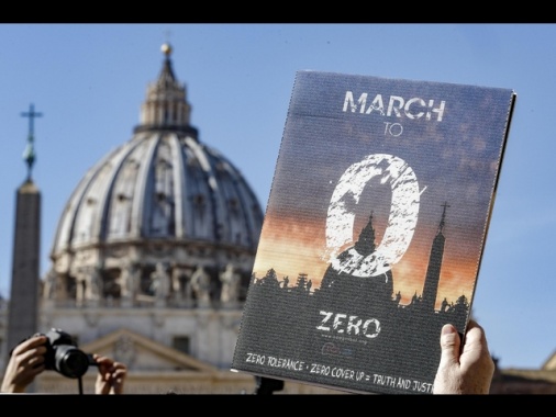 Il Papa vede vittime di abusi, è il primo incontro