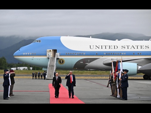 Cremlino, 'non c'è ancora data per vertice Trump-Putin'