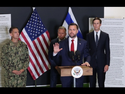 Vance, Hamas deve consegnare le armi