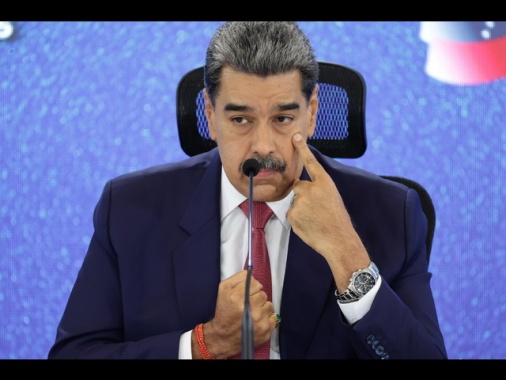Maduro, '5.000 missili antiaerei contro minaccia Usa'