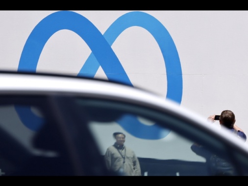 Meta, non abbiamo violato regole Ue, introdotte modifiche