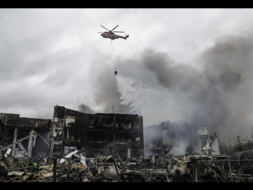 Sindaco, tre morti per l'attacco russo su Kiev