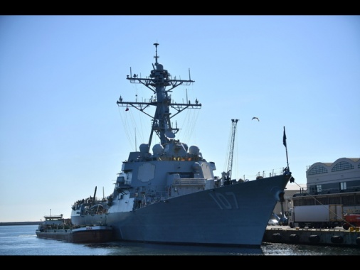 Nave da guerra Usa davanti a coste Venezuela