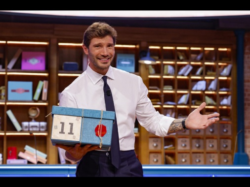 Affari Tuoi si accorcia, partenza anticipata per la prima serata