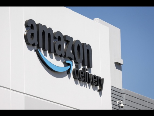 Amazon annuncia il taglio di 14.000 posti di lavoro